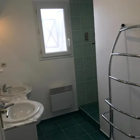 Holiday home Les Tremieres